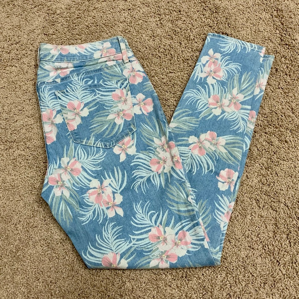 Old Navy Rockstar Skinny Jeans 🌺 Size 6